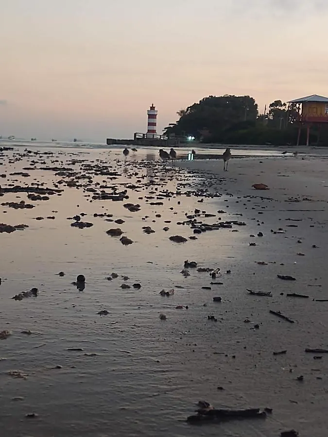 Dom wakacyjny Willa Casa Do Farol Em Itapoa - 290 Metros Da Beira Mar Brazylia